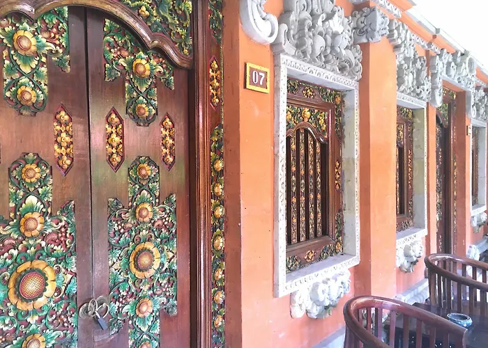 Agung Hotel 3*